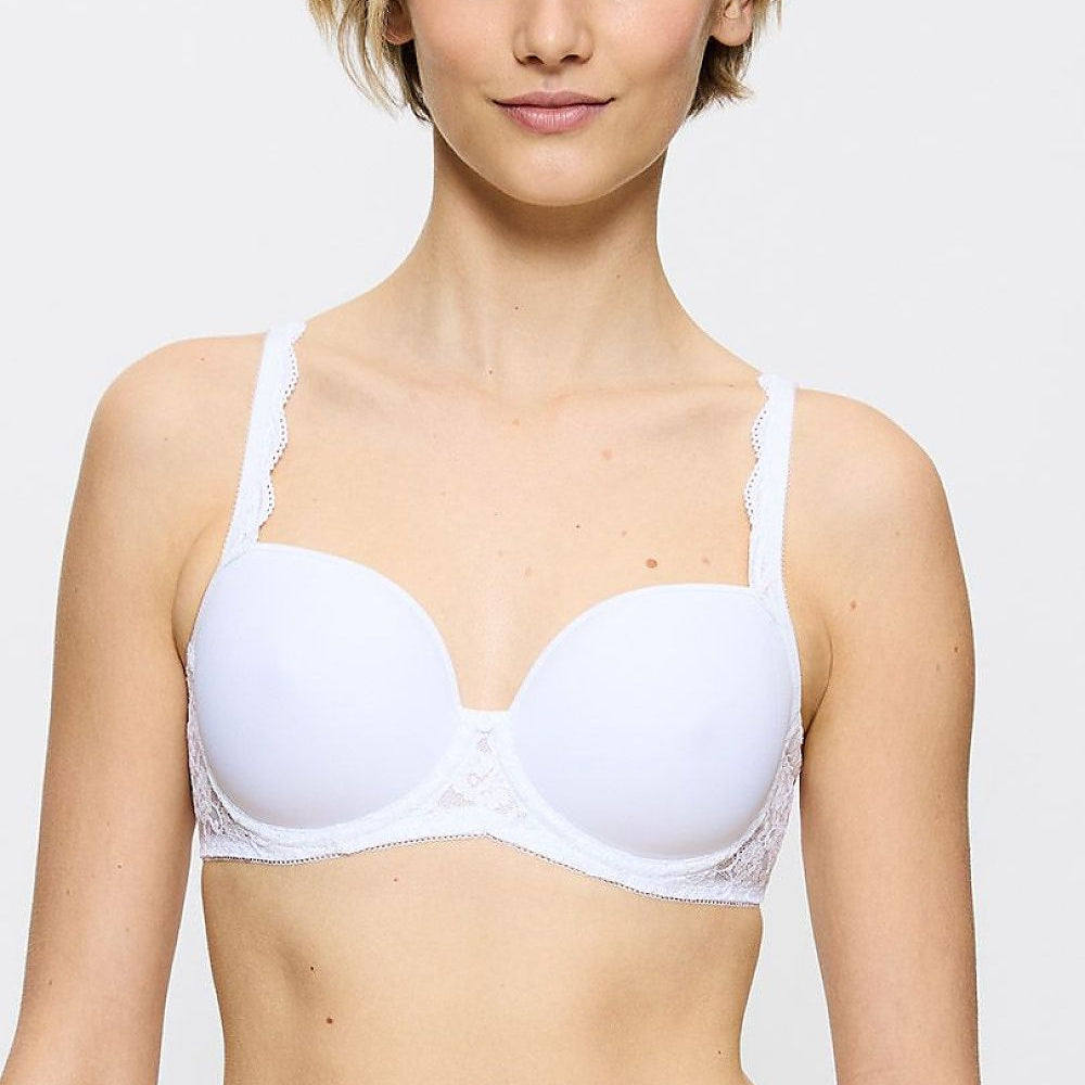 Padded bra model 229871 Triumph