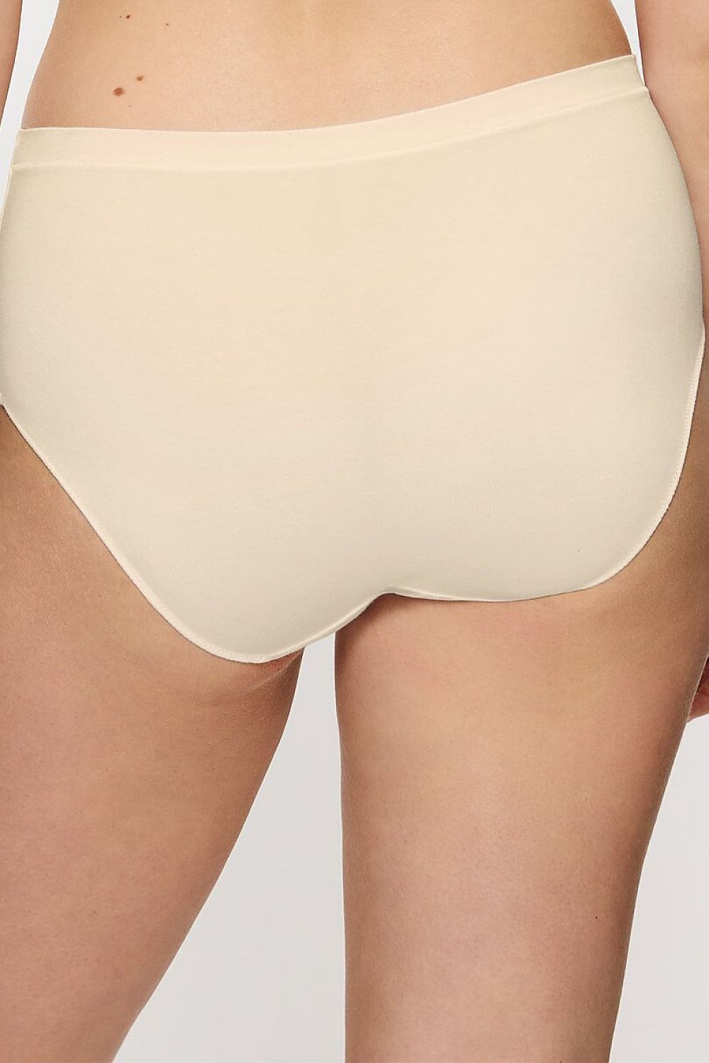 Panties model 230010 Triumph
